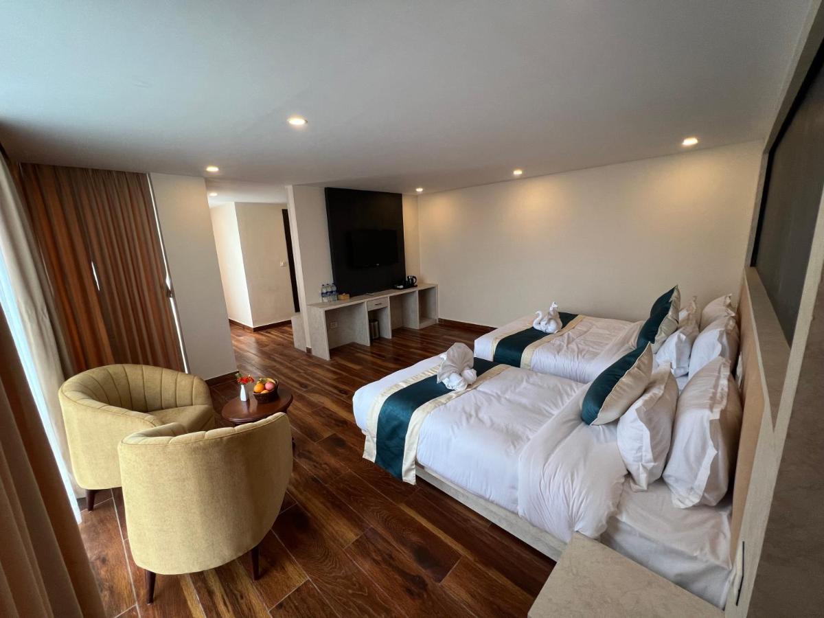Hotel Black Diamond - Transit Point Inside Hotel Катманду Екстериор снимка