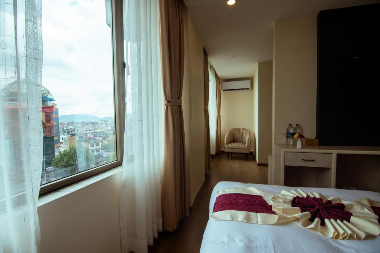 Hotel Black Diamond - Transit Point Inside Hotel Катманду Екстериор снимка