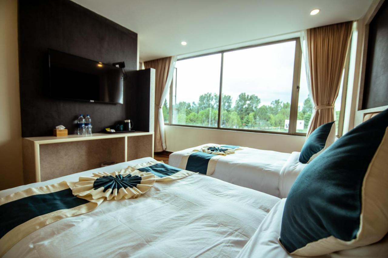 Hotel Black Diamond - Transit Point Inside Hotel Катманду Екстериор снимка